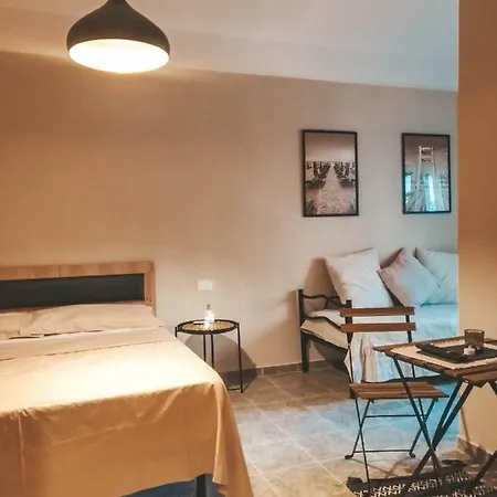 Arda Beachside Living ベッド・アンド・ブレックファスト ドゥラス