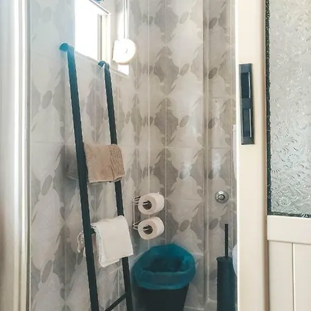 Panzió Arda Beachside Living Durrës