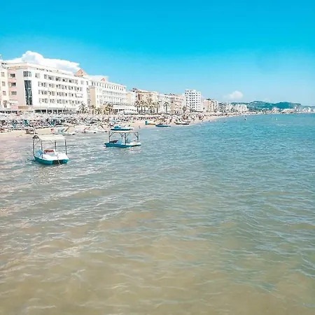 Bed & Breakfast Arda Beachside Living