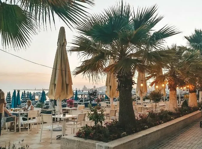 Arda Beachside Living 3*